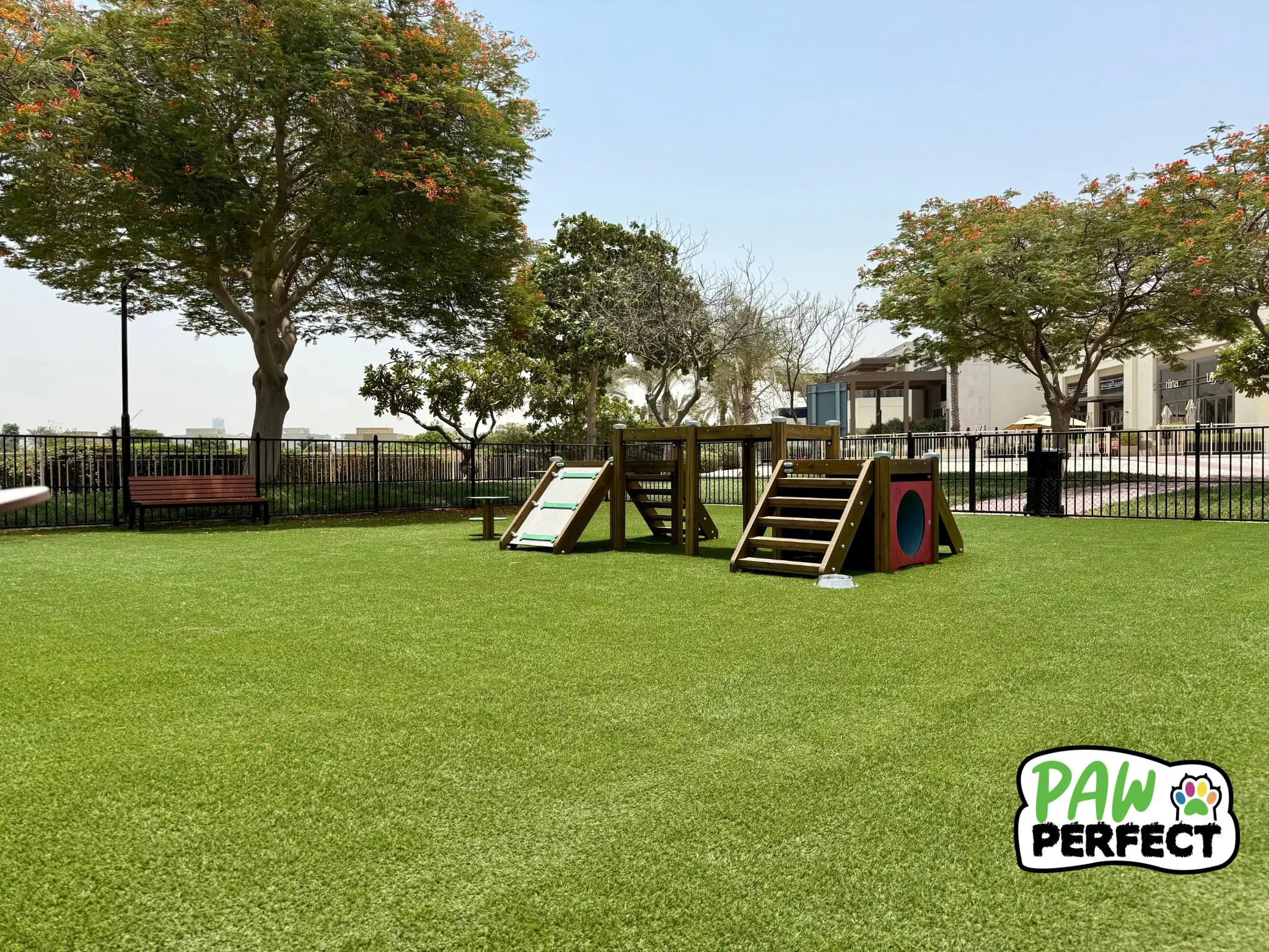Low-maintenance artificial grass for dogs installed in a pet-friendly park in Dubai, ideal for safe and clean play areas